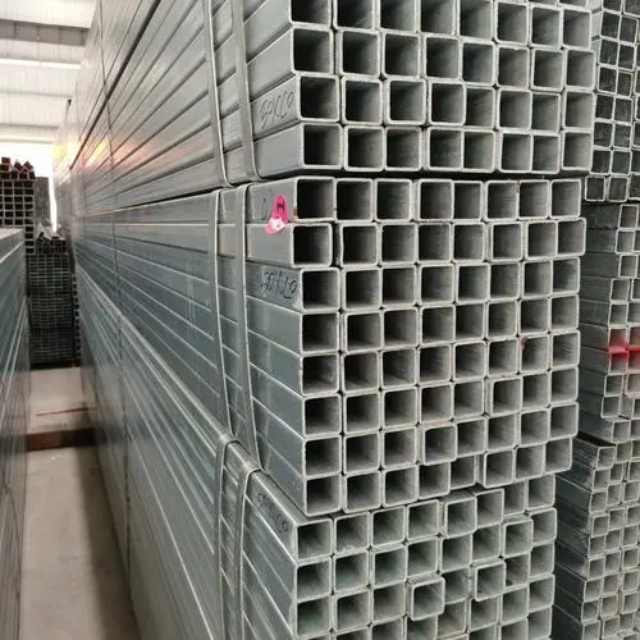 云城小口径无缝方矩管